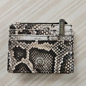 Like New Anne Klein Black and Cream Snake Pattern Card Holder